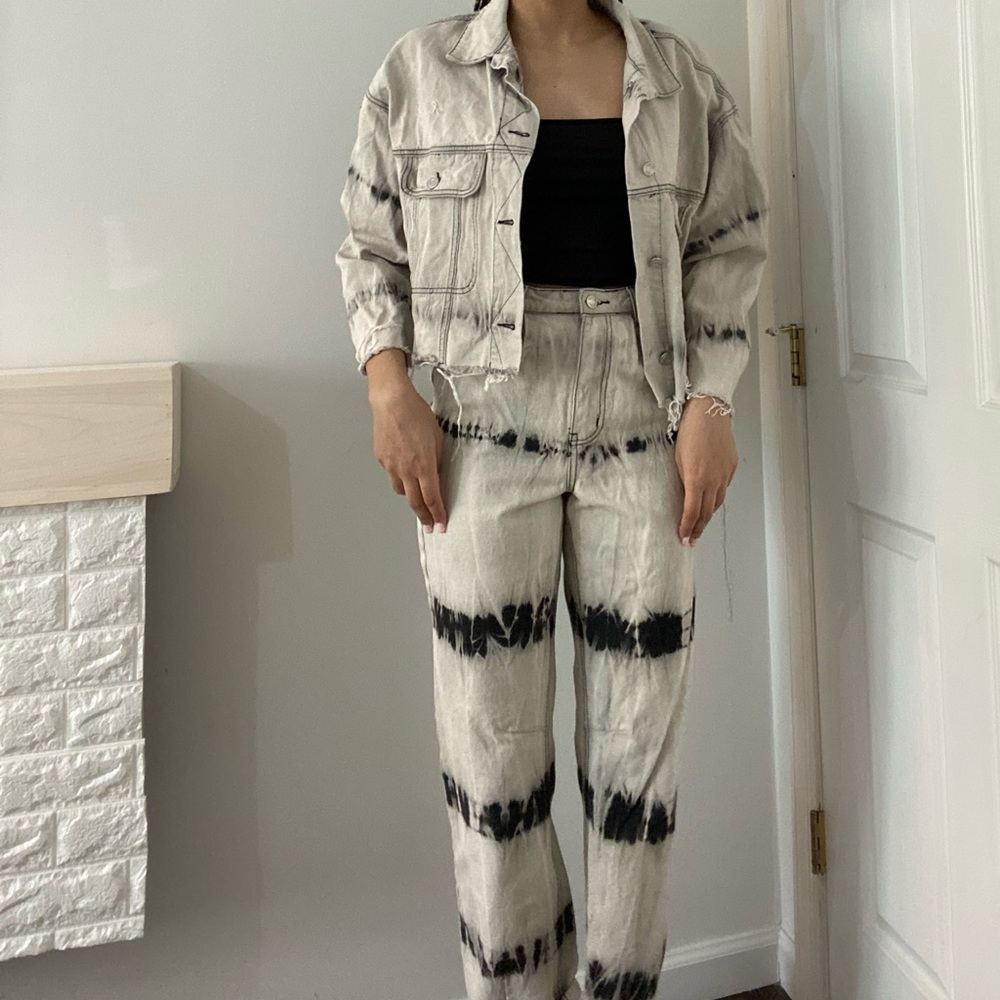 Matching Jacket and Pants Set! - Picture 4 of 4